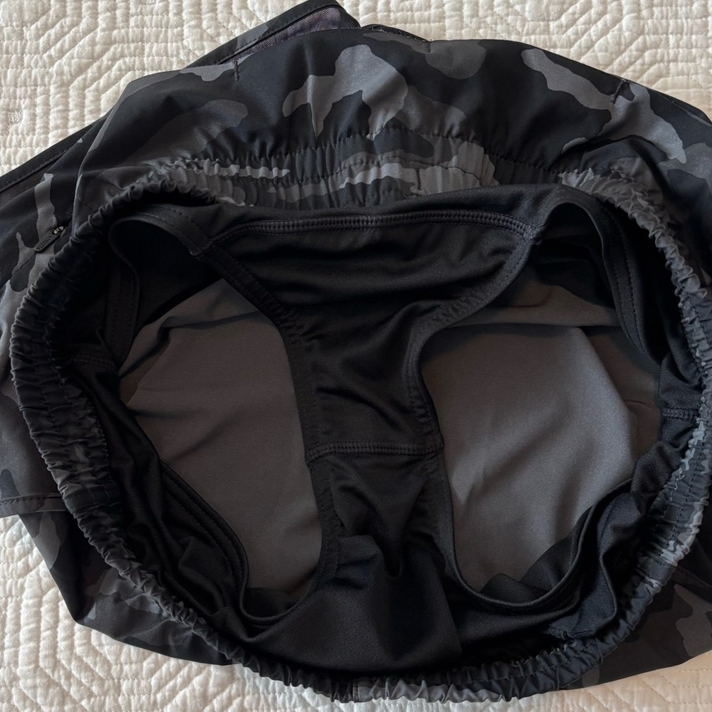 Athleta Mesh Racer Short 4” - Picture 8 of 10
